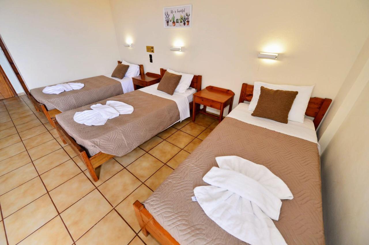Vergas Hotel Malia Esterno foto