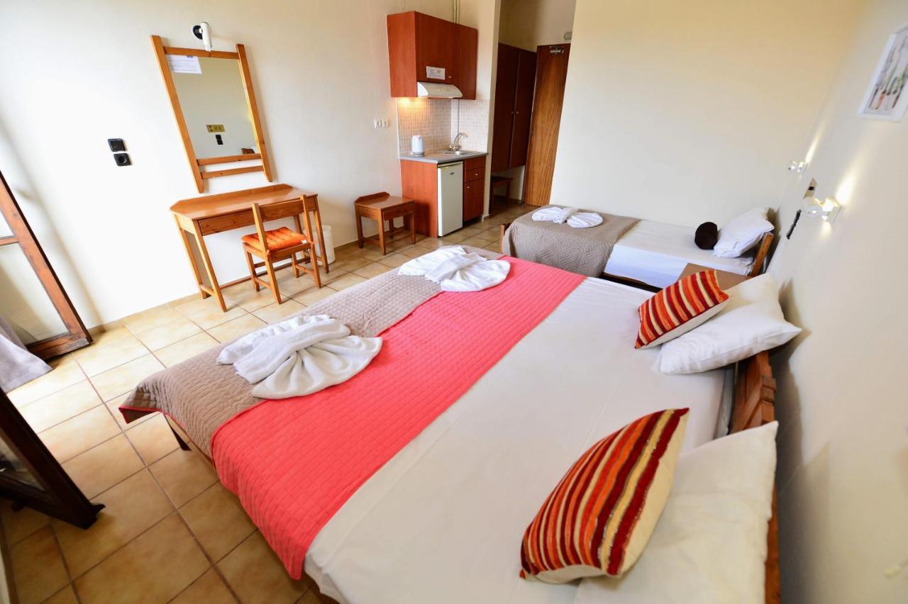 Vergas Hotel Malia Esterno foto