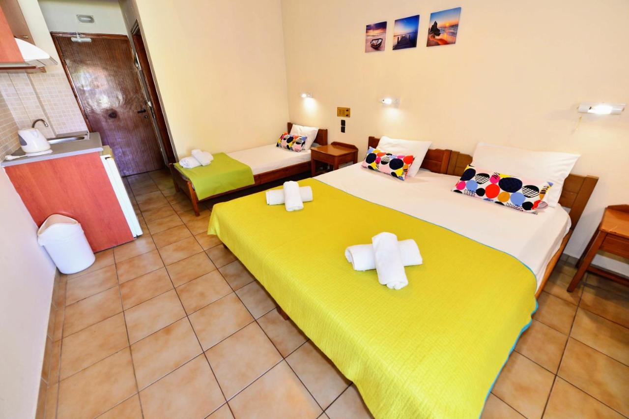 Vergas Hotel Malia Esterno foto