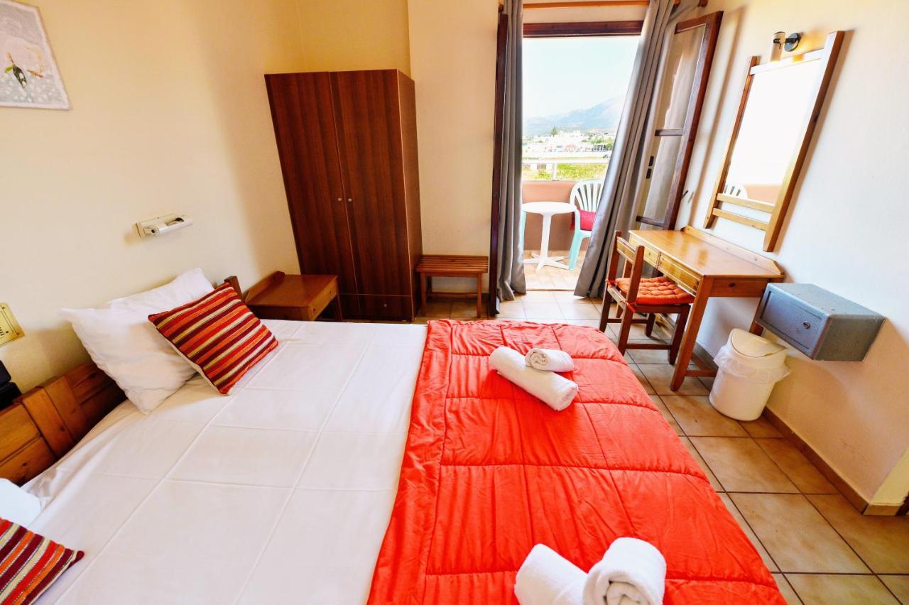 Vergas Hotel Malia Esterno foto